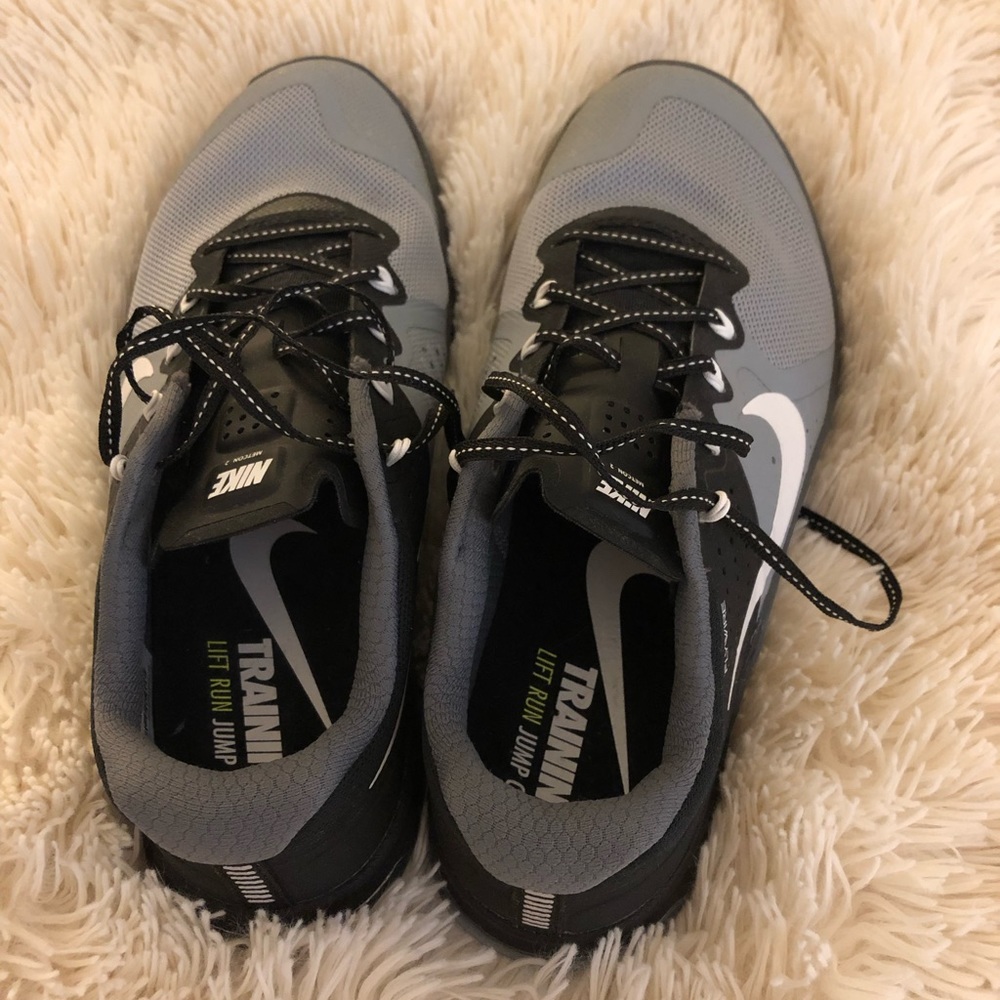 Nike metcon 2 shoes